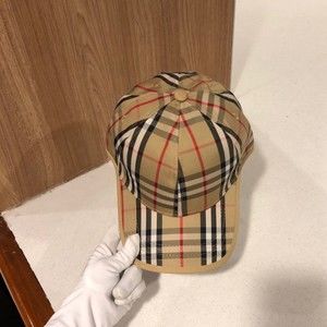 Meet your Posher, Kenesha